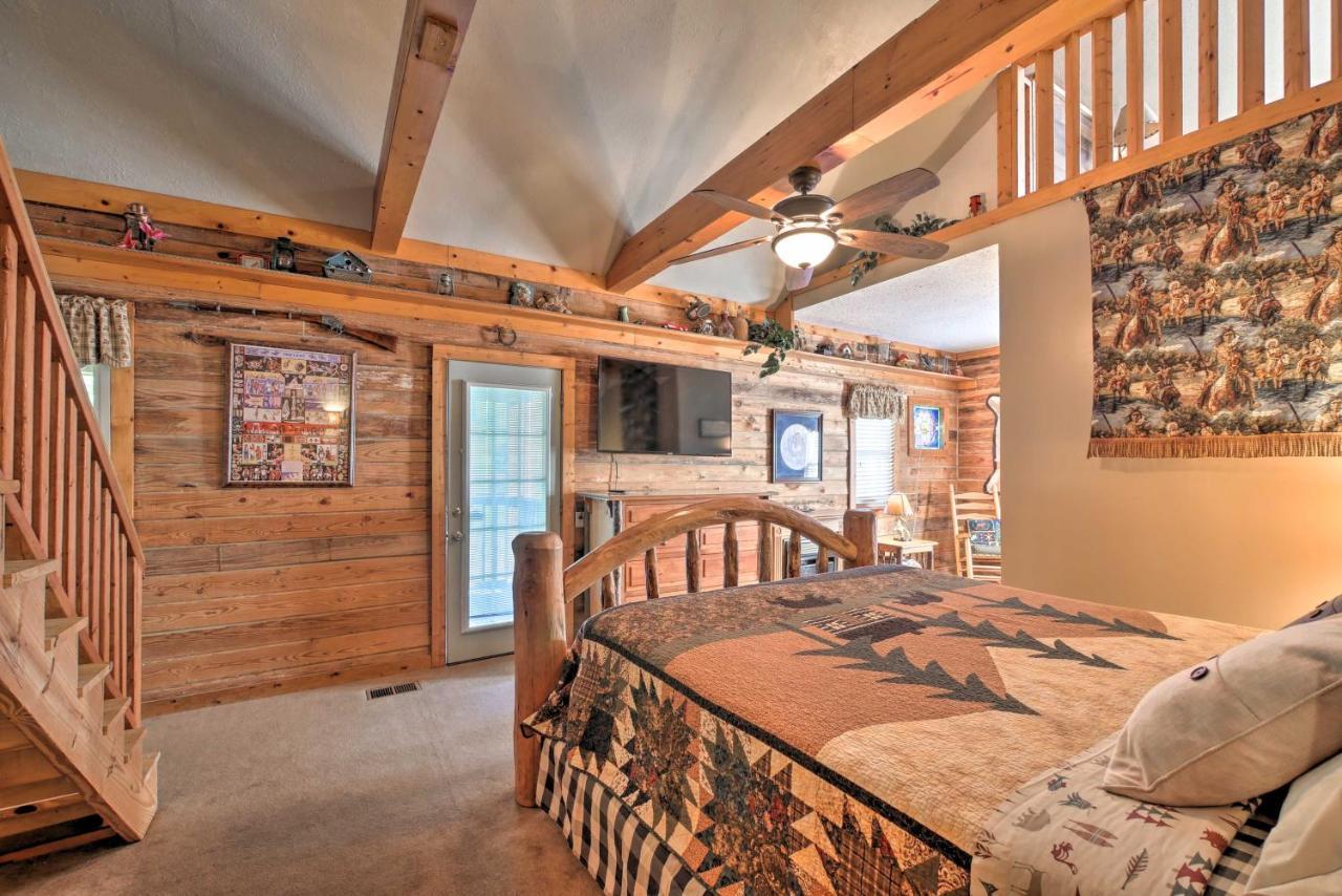 Tenn River Cabin With Hot Tub - 10 Mi To 查塔努加 外观 照片
